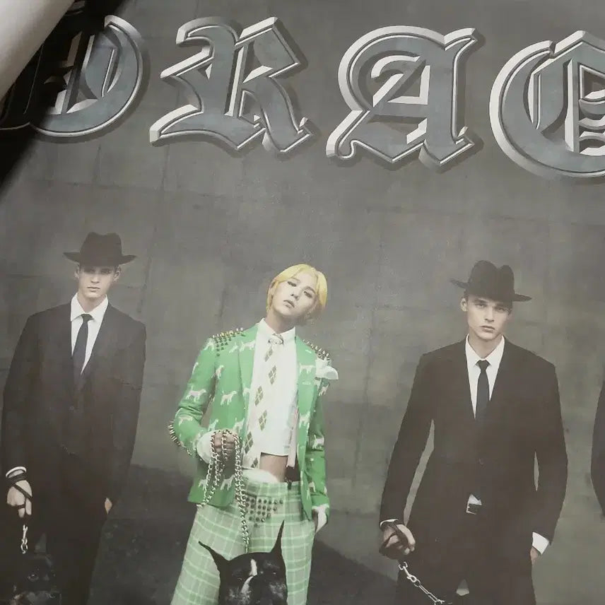 [BUNJANG] BIGBANG G-Dragon Magazine Scrap Poster Bundle Set / 빅뱅 지드래곤 잡지 스크랩 포스터 일괄 판매