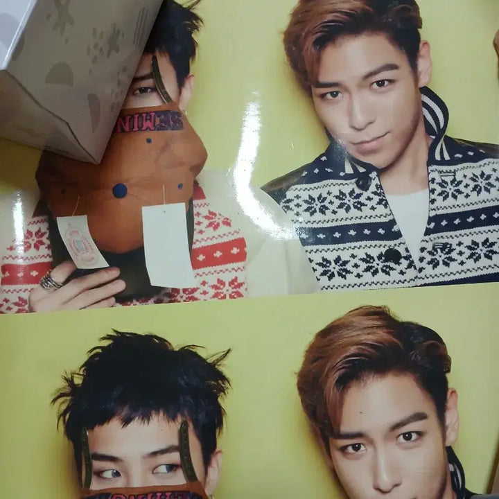 [BUNJANG] BIGBANG G-Dragon Magazine Scrap Poster Bundle Set / 빅뱅 지드래곤 잡지 스크랩 포스터 일괄 판매