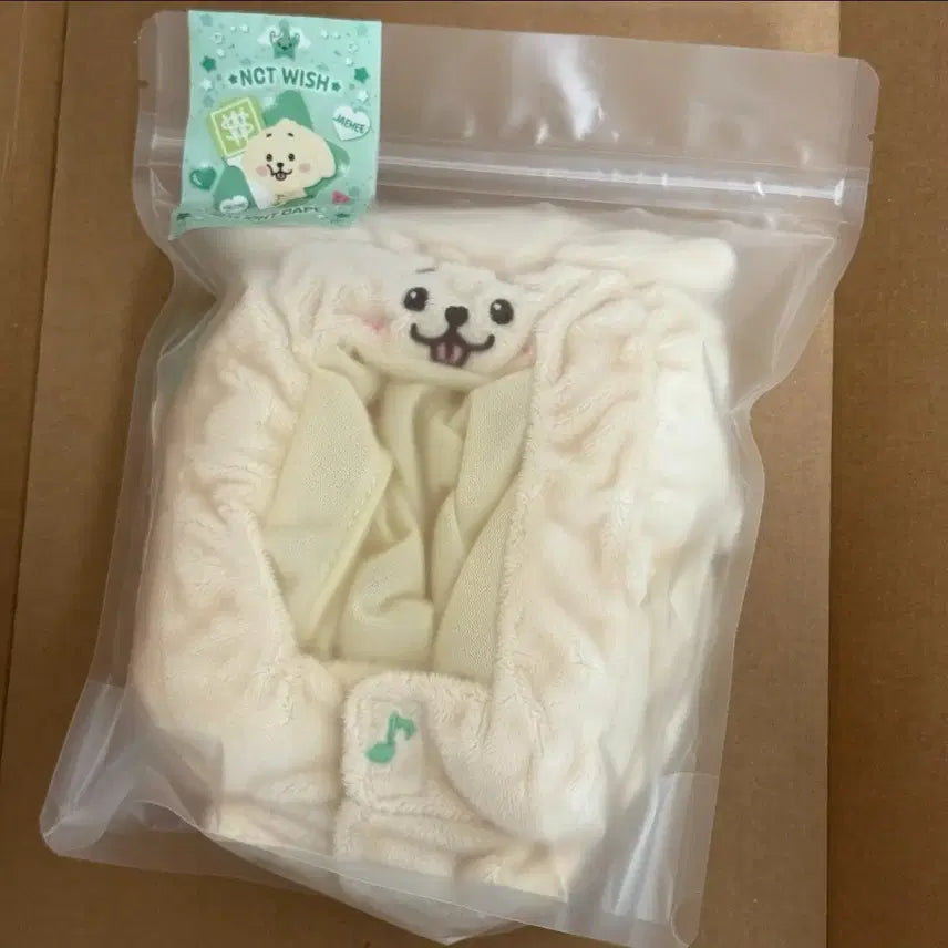 [BUNJANG] NCT WISH Jaehee Wishdol Light Stick Cape (Sealed) / 엔시티 위시 재희 위시돌 댕트리버 케이프 응원봉 케이프 미개봉