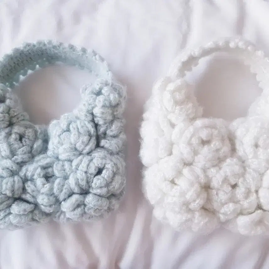 [BUNJANG] Crochet Rose Motif Mini Hobo Bag / 크로쉐 입체로즈 꽃모티브 미니 호보백(뜨개,코바늘)