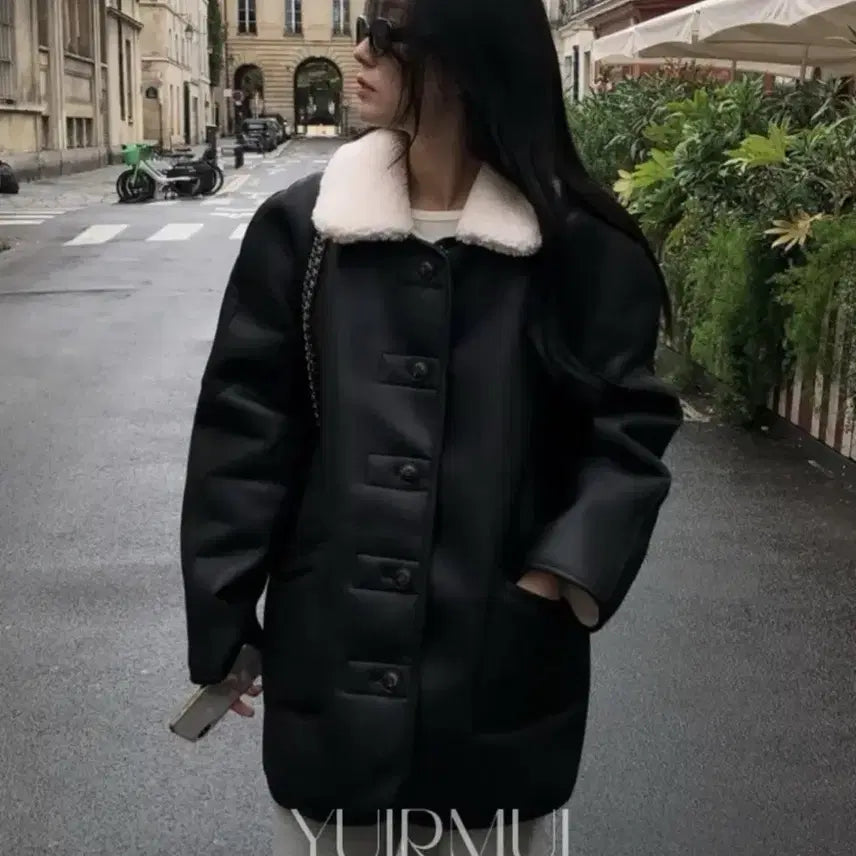 [BUNJANG] Uirmuire Reversible Shearling Half Mustang / 유이르무이 레더 뽀글이 시어링 리버시블 하프 무스탕 팝니다.