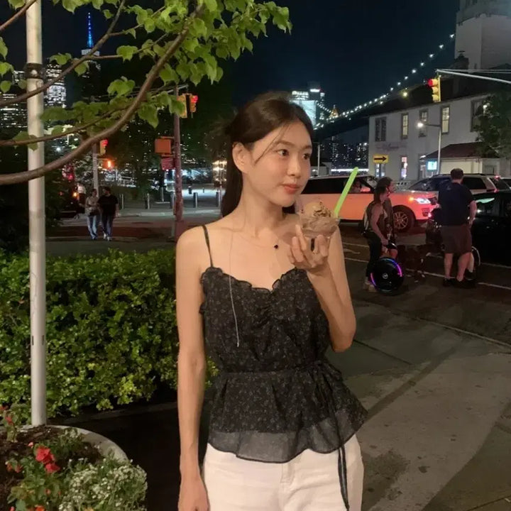 [BUNJANG] UnderB Amour Flower Blouse Vintage Black / 언더비 Amour 플라워 블라우스 빈티지블랙