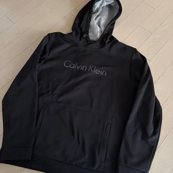 [BUNJANG] Calvin Klein Hooded Sweatshirt Black / 캘빈클라인 후드티 블랙 색상 판매