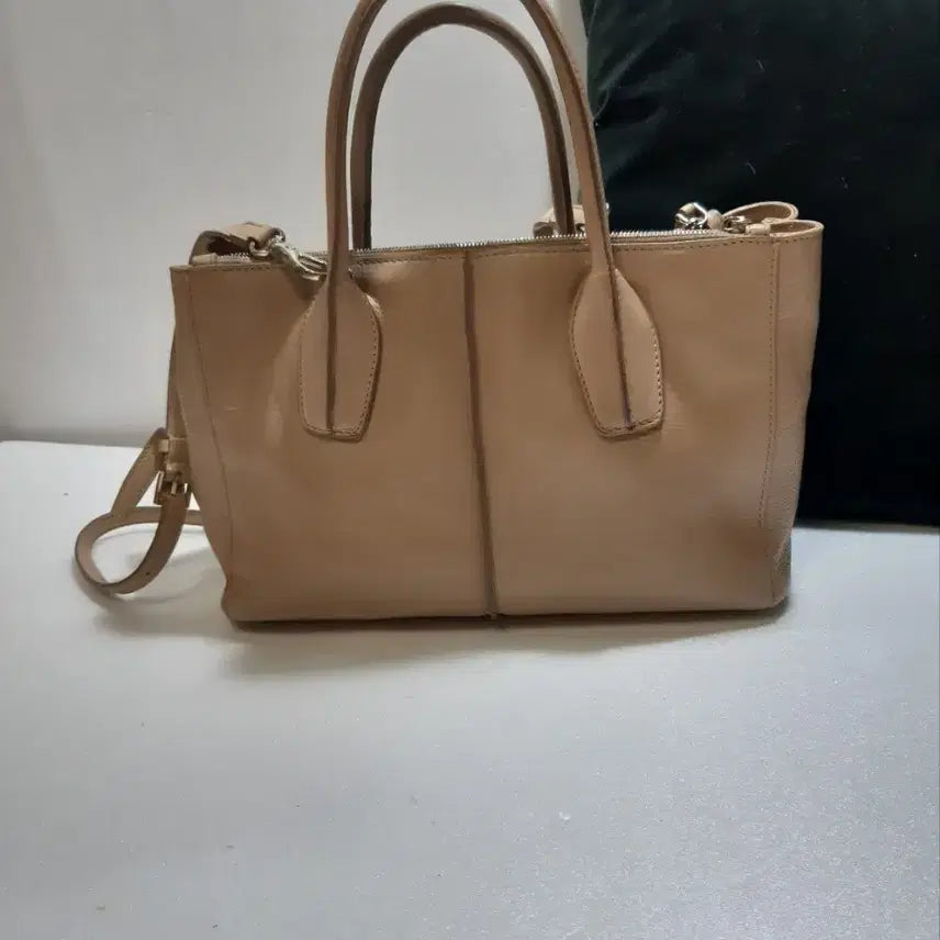 [BUNJANG] Tods Camel Tote Bag with Strap / 정품 ㅡ토즈 TODSㅡ카멜토트백. 스트랩있음