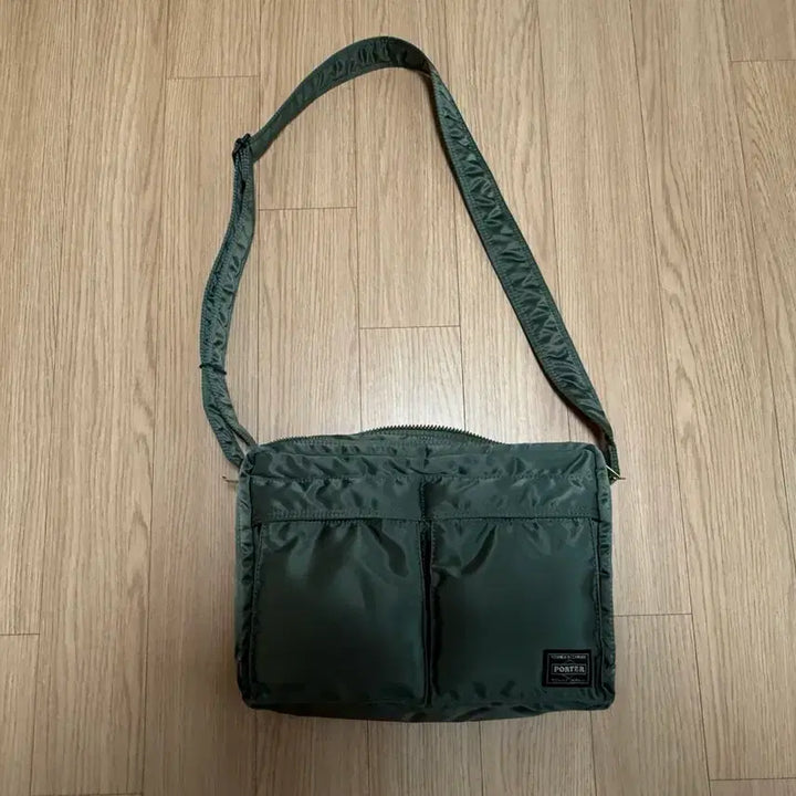 [SOLD OUT] 포터 뉴 탱커 슬링백 새상품 팝니다