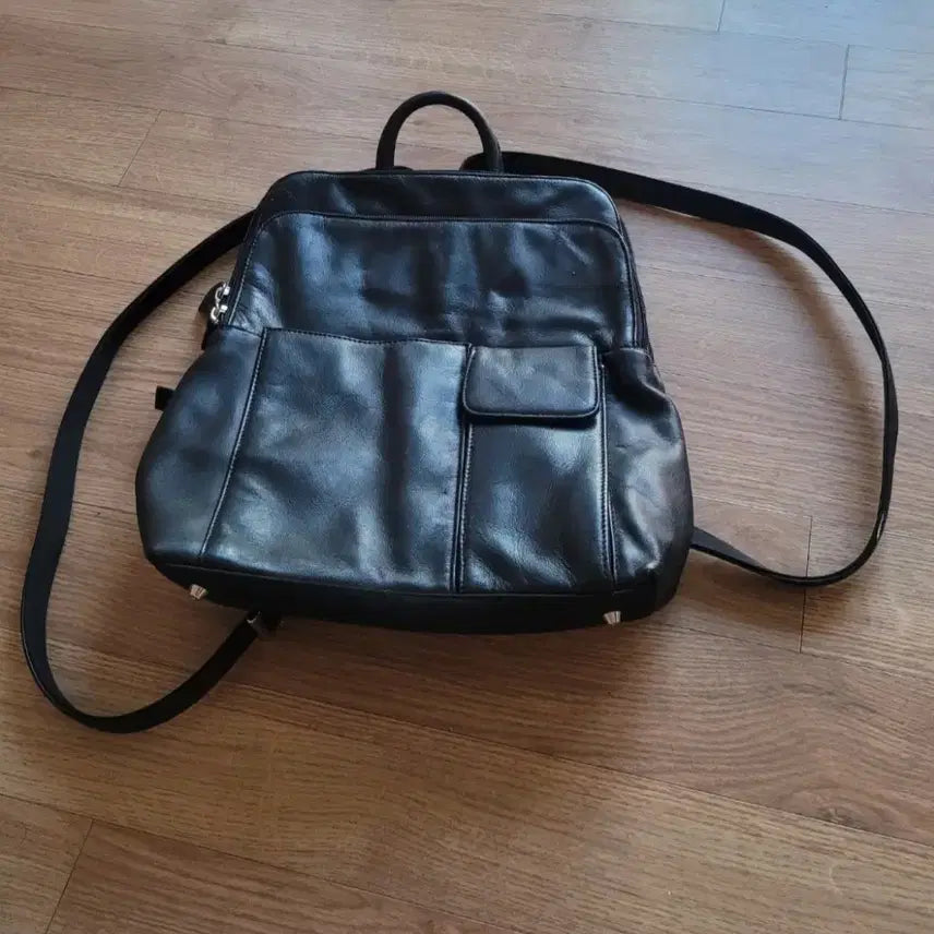 [BUNJANG] Leather Backpack / 대폭세일합니다.가죽 백팩