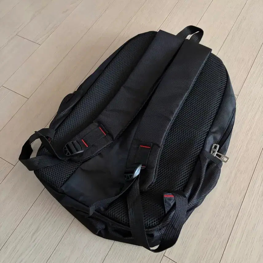 [BUNJANG] Black Backpack / [새상품] 검정 백팩 판매