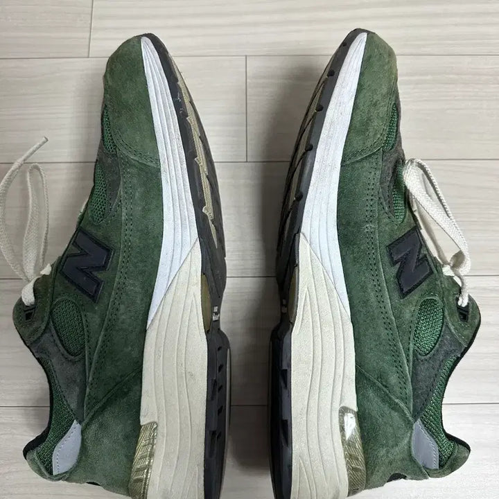 [BUNJANG] JJJJound New Balance 992 Sneakers / JJJJound 자운드 X 뉴발란스 992