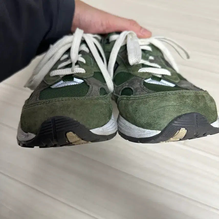 [BUNJANG] JJJJound New Balance 992 Sneakers / JJJJound 자운드 X 뉴발란스 992