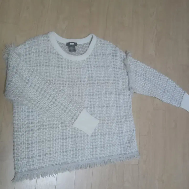 [BUNJANG] DKNY Plaid Tweed Knit Sweater / DKNY플레이드  트위드 니트 스웨터