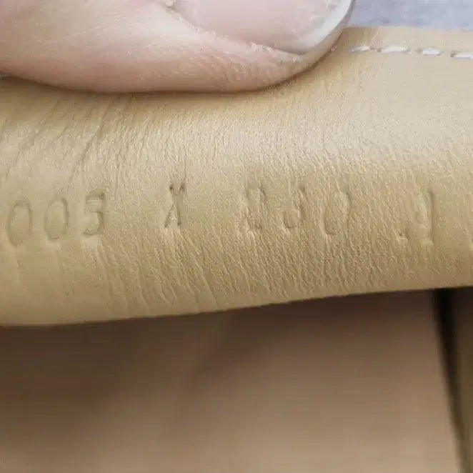 [BUNJANG] COLORCOLLA Suede Strap Mules (Size 260) / 컬러콜라(COLORCOLLA) 리얼 스웨이드 스트랩 뮬 (260 사이즈)