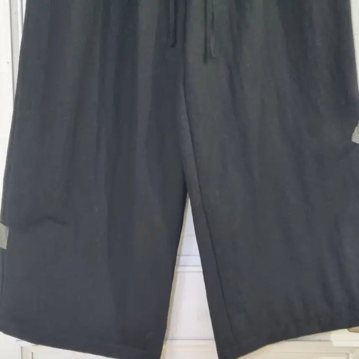 [BUNJANG] Black Wide Leg Trousers / 봄 여름  검정  와이드. 면. 통바지. 깨끗해요. 77까지
