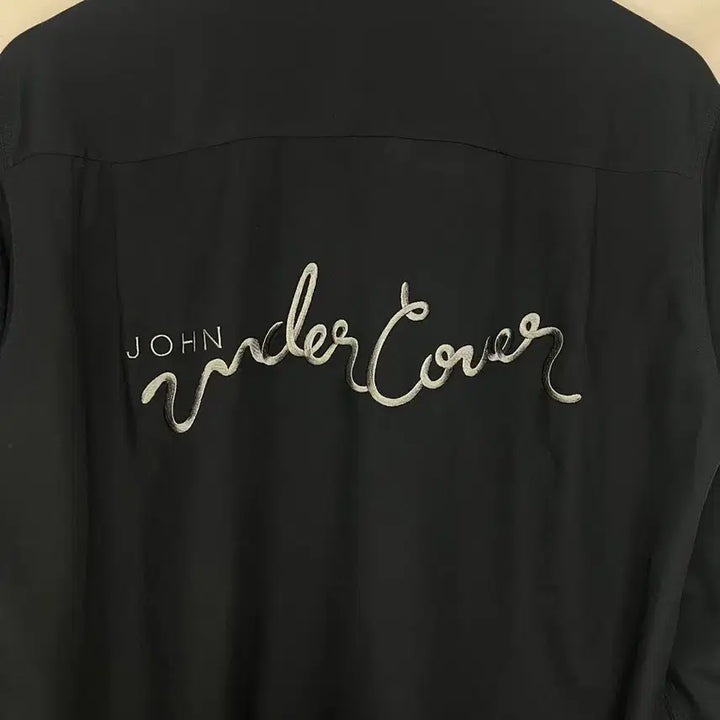 [SOLD OUT] 존 언더커버 호랑이 엠브로이드 자수 셔츠