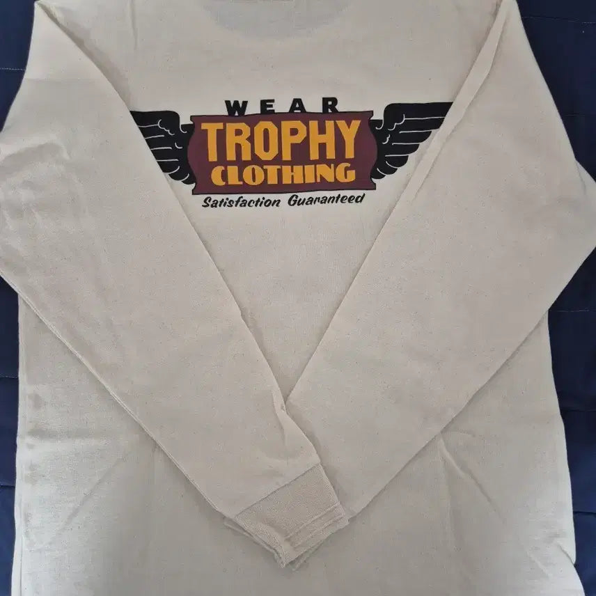 [BUNJANG] Trophy Clothing Long Sleeve T-Shirt Ivory 38 / 트로피클로딩 긴팔 티셔츠 아이보리 38사이즈
