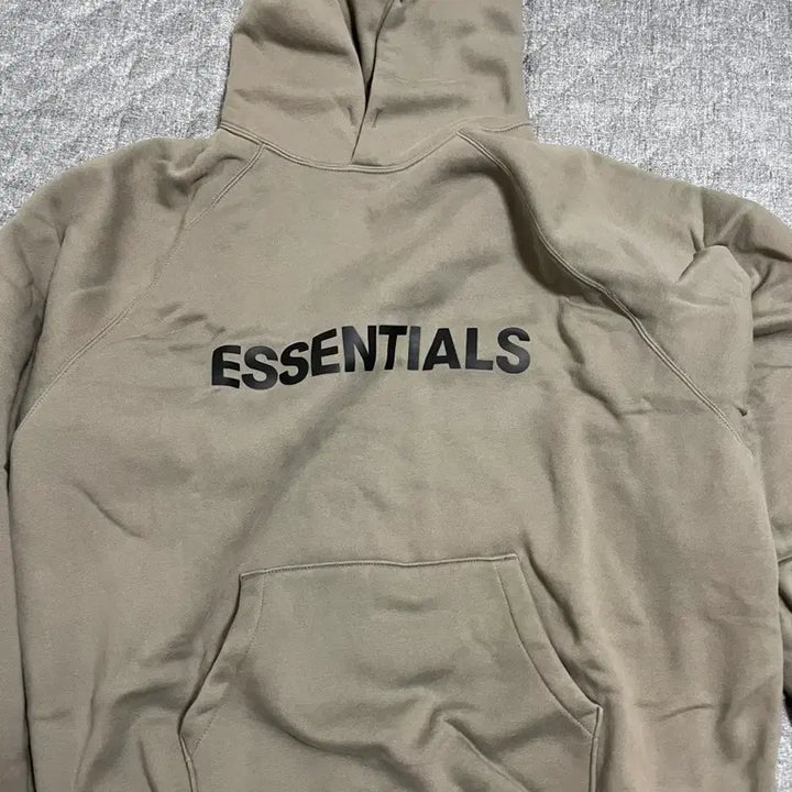 [BUNJANG] ESSENTIALS 3D Silicone Full Over Hoodie Cement / L 에센셜 ESSENTIALS 3D 실리콘 풀오보 후드티 시멘트