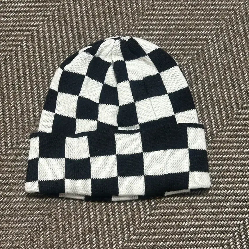 [BUNJANG] Check Pattern Knit Beanie Hat / 체크 패턴 니트 비니 모자