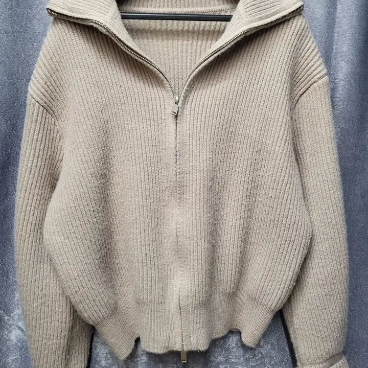 [BUNJANG] MOIETY Knit Zip-up / MOIETY 니트 집업