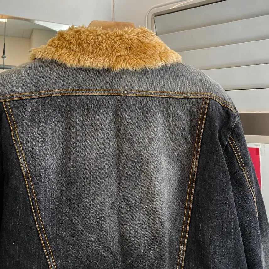 [SOLD OUT] 데님 무스탕 자켓 L(100) Denim Mustang Jacket