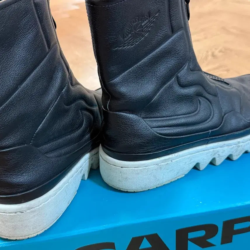 [BUNJANG] Nike Jordan 1 Gesture XX Boots (235mm) / 나이키조던 1 제스처 XX 부츠 235mm aq7887-001