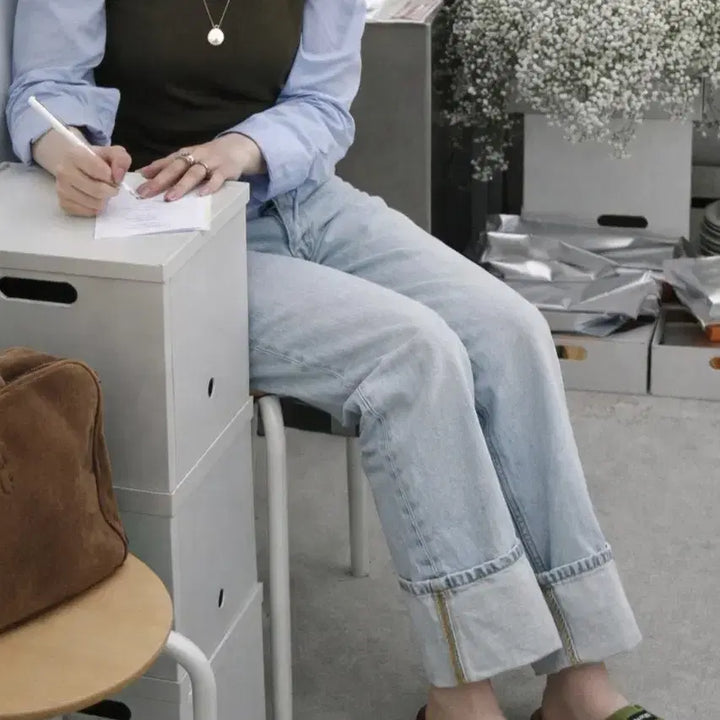 [BUNJANG] TOM GREYHOUND Roll-up Denim Jeans / 톰그레이하운드 정품 롤업 연청 데님