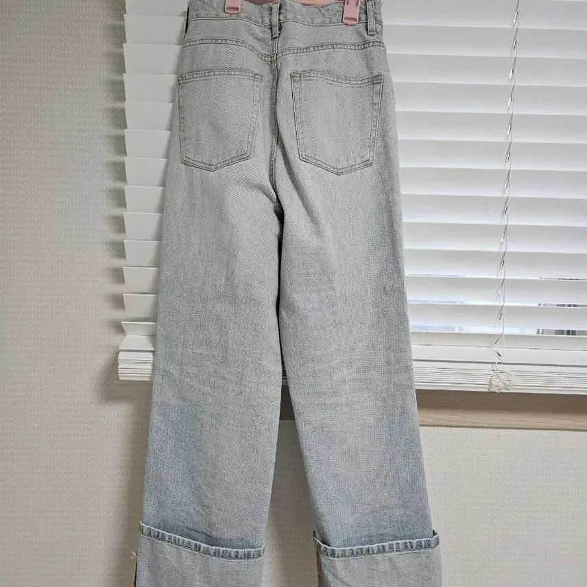 [BUNJANG] TOM GREYHOUND Roll-up Denim Jeans / 톰그레이하운드 정품 롤업 연청 데님