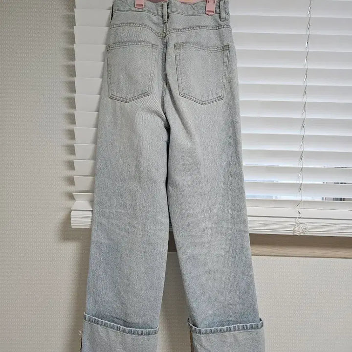 [BUNJANG] TOM GREYHOUND Roll-up Denim Jeans / 톰그레이하운드 정품 롤업 연청 데님