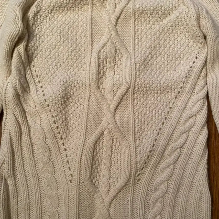 [BUNJANG] Atelier Vanessa Bruno Ivory Cable Knit / 아떼 바네사브루노 아이보리 케이블 니트