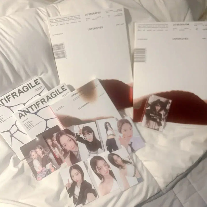 [BUNJANG] LE SSERAFIM Album Bundle Set Photocard / (일괄)르세라핌 굿즈 앨범 포카 급처