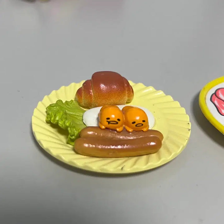 [BUNJANG] Gudetama Breakfast Figure Bundle / 구데타마 식완 아침 식사 피규어 일괄