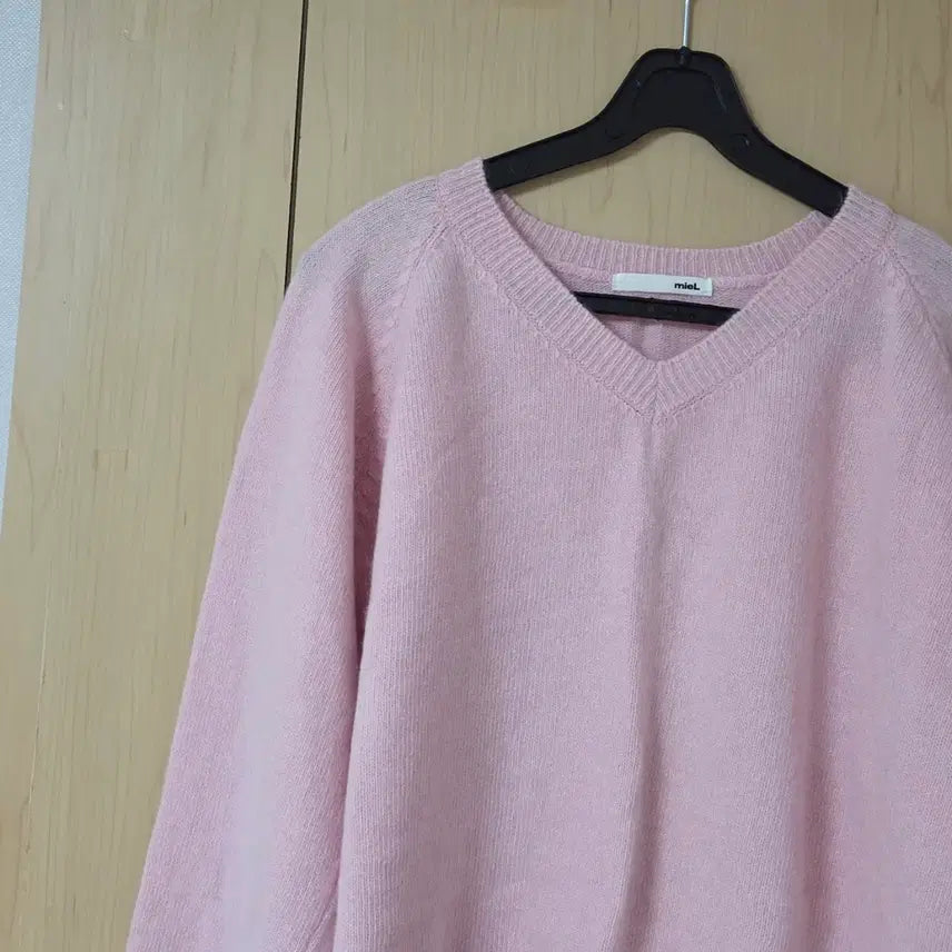 [BUNJANG] Miel Cashmere Wool High V-Neck Knit Sweater / 미엘 miel 캐시미어 울 니트 하이 브이넥 니트 핑크
