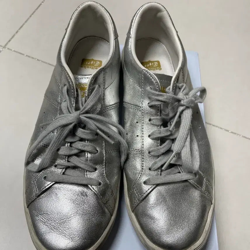 [BUNJANG] Onitsuka Tiger Lawship 2.0 Silver Sneakers / 오니츠카 타이거 론쉽 2.0 실버 270