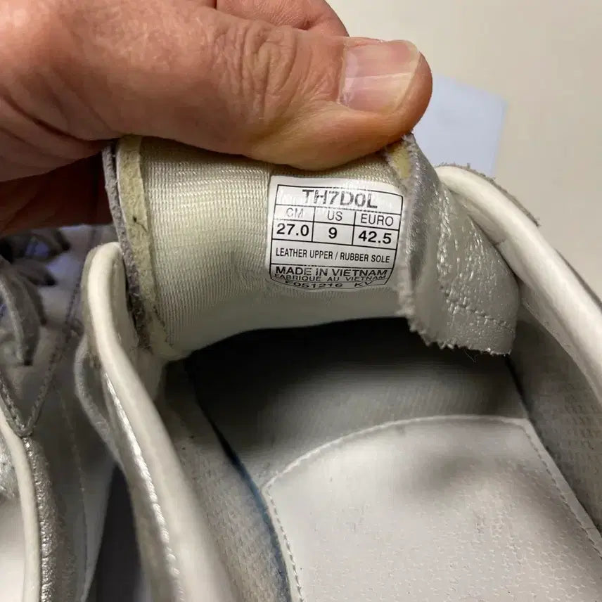 [BUNJANG] Onitsuka Tiger Lawship 2.0 Silver Sneakers / 오니츠카 타이거 론쉽 2.0 실버 270