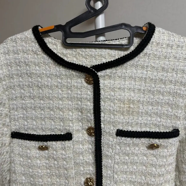 [BUNJANG] Ivory Tweed Jacket / 아이보리 트위드 자켓[Free]