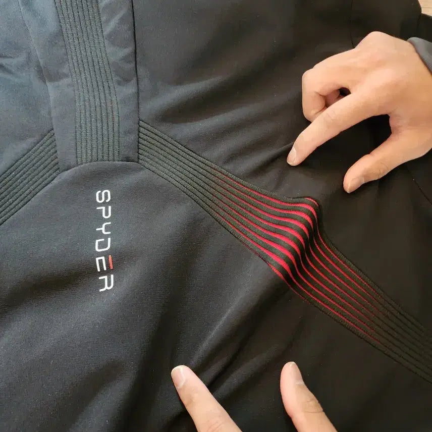 [BUNJANG] Spider Hoodie Jacket (100) / 스파이더후드자켓(100)