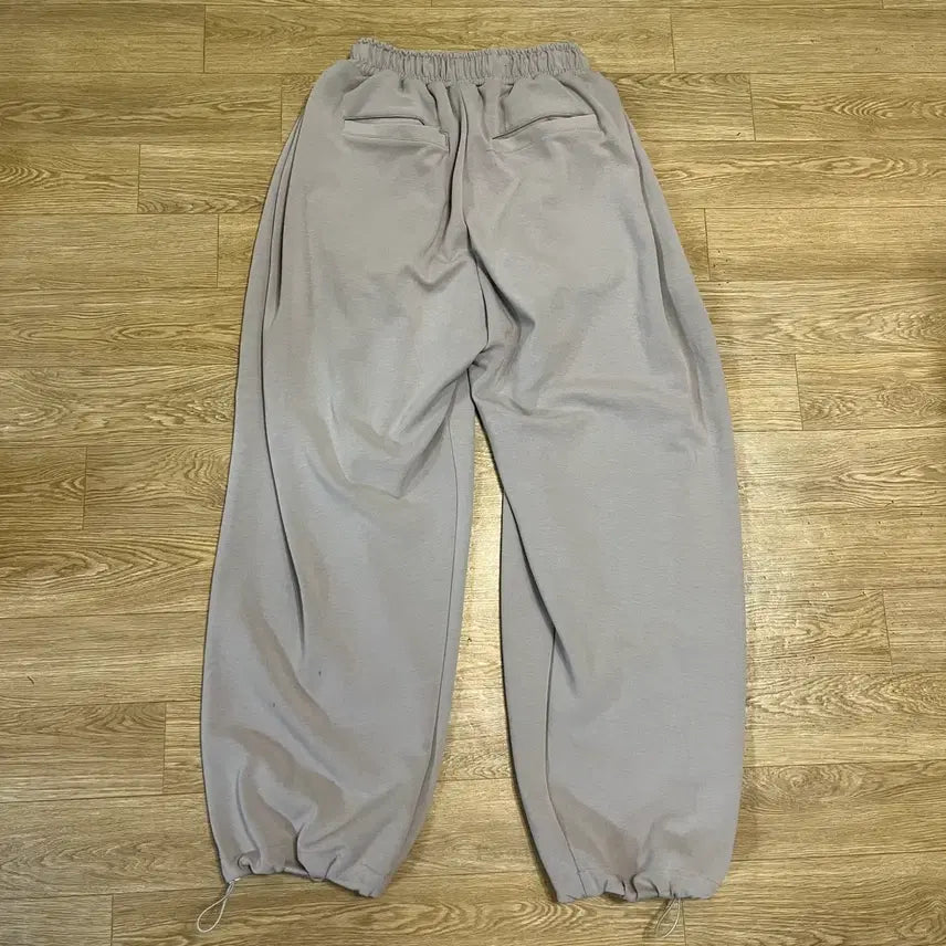 [BUNJANG] DNSR Deep Flow Bending Pants Warm Gray / 오버S) DNSR 딥 포턱 플로우 밴딩 팬츠 웜그레이 디앤써 디엔써