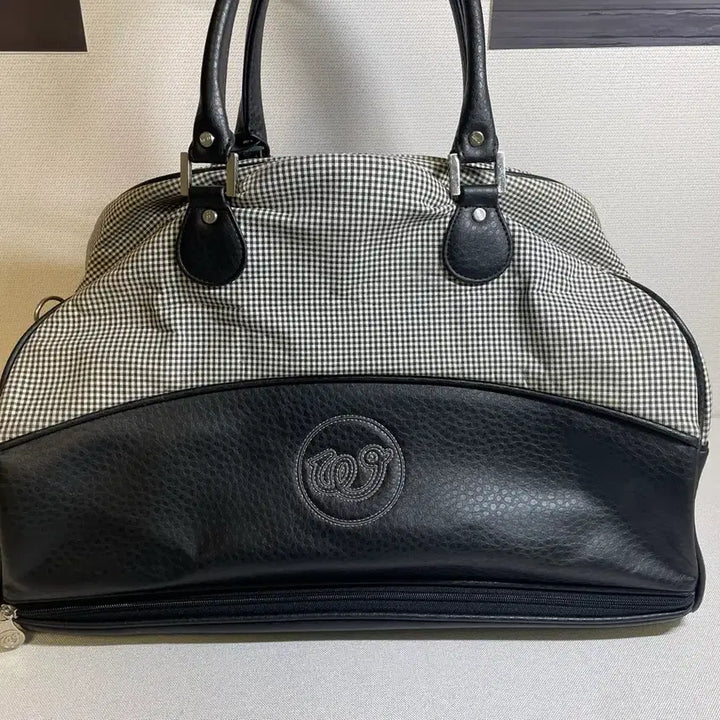 [BUNJANG] MU SPORTS Musy Golf Boston Bag / (무배)엠유스포츠 뮤시 골프 보스턴백