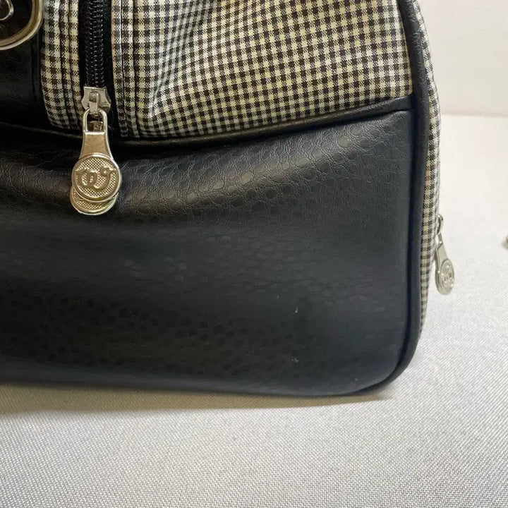 [BUNJANG] MU SPORTS Musy Golf Boston Bag / (무배)엠유스포츠 뮤시 골프 보스턴백