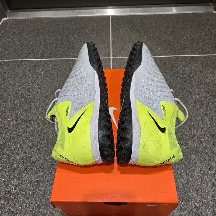 [BUNJANG] Nike Phantom GX2 Pro TF 285mm / 나이키 팬텀GX2 프로 TF 285mm