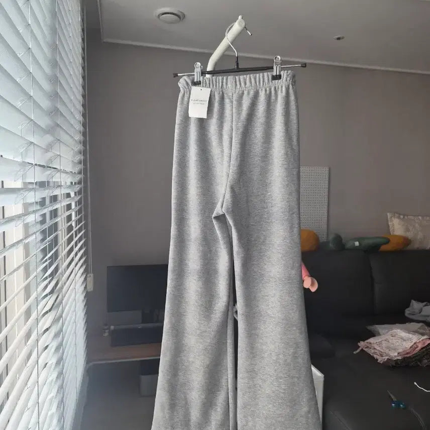 [BUNJANG] Unbranded Bootcut Gray Training Pants / 택채 새제품 키작녀)부츠컷 스판(기모) 그레이 트레이닝 팬츠 44,55