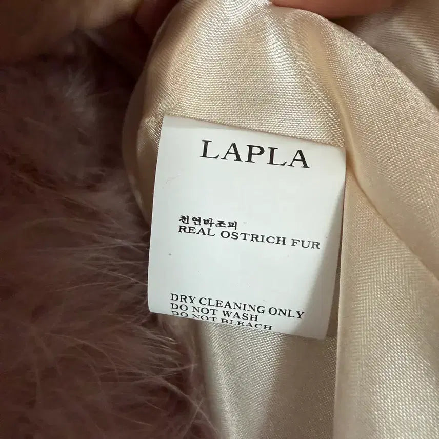 [BUNJANG] Lapillus Yves Faux Fur Jacket / 라플라 이브퍼 타조퍼 폭스퍼 자켓