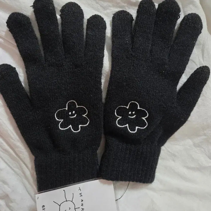 [BUNJANG] Piece Maker Glow Daisy Smart Gloves Black / (택달린새상품)피스메이커 글로우 데이지 스마트 글러브 블랙