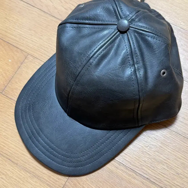 [BUNJANG] A.P.C Leather Cap / A.P.C 캡모자 가죽모자