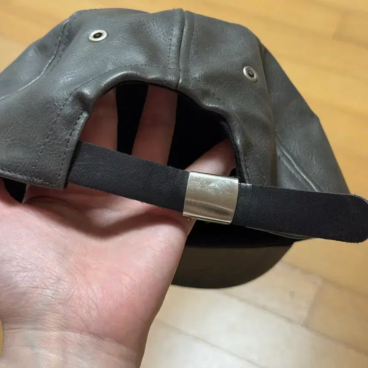 [BUNJANG] A.P.C Leather Cap / A.P.C 캡모자 가죽모자