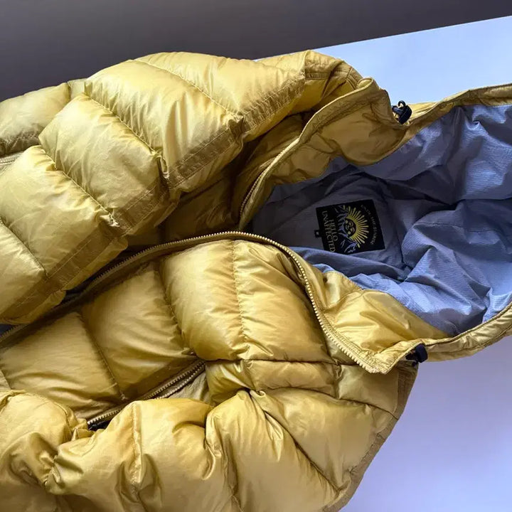 [BUNJANG] UN AFFECTED Hello Sunrise Hooded Down Padded Jacket / UNAFFECTED x Hello Sunrise 패딩 hooded dow