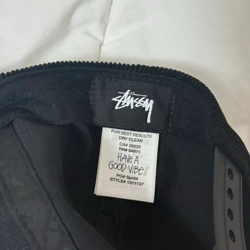 [BUNJANG] Stussy Mid Depth Old English Snapback Black / 스투시 미드 뎁스 올드 잉글리쉬 스냅백 블랙