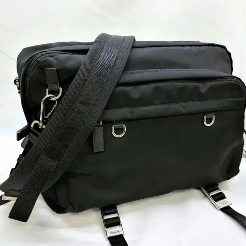 [BUNJANG] Prada 2VH025 Crossbody Bag - Biker Bag / 프라다 2VH025 크로스백 바이커백 새제품