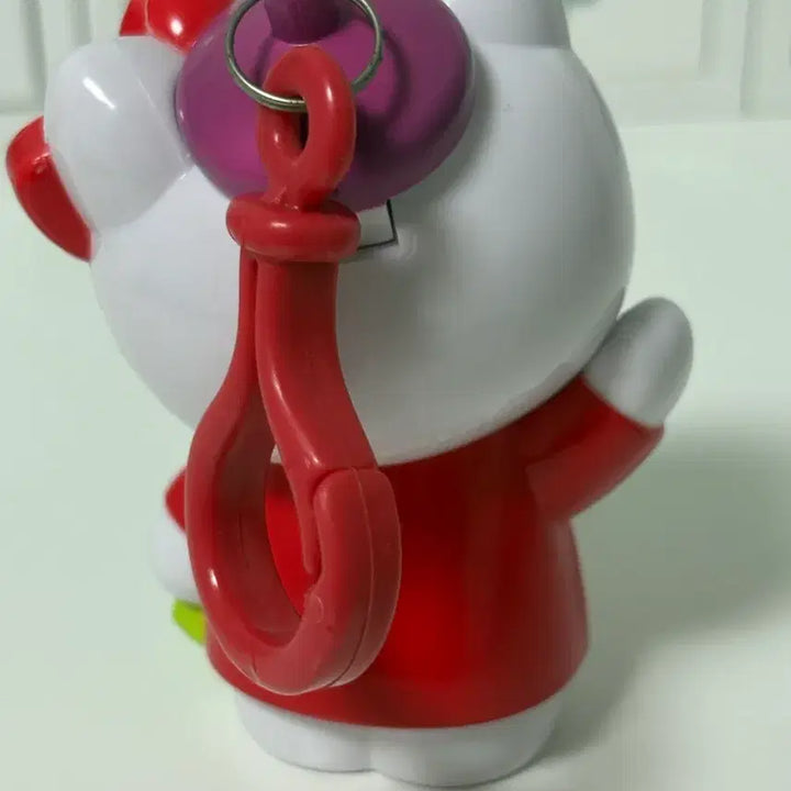 [BUNJANG] Hello Kitty Surprise Egg Figure Keyring / 고전 완구 헬로키티 서프라이즈 에그 피규어 키링