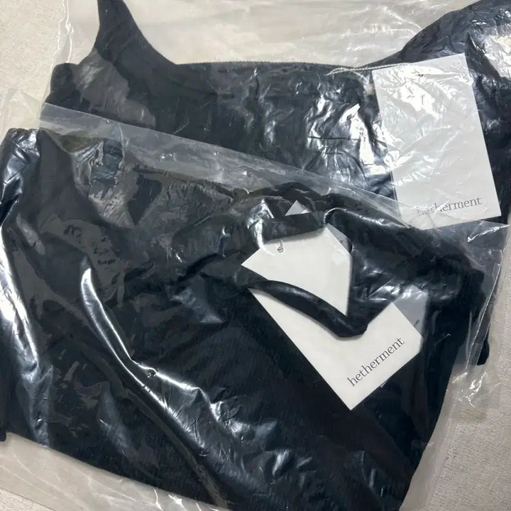 [BUNJANG] hetherment Black Halterneck Tank Top / 헤더먼트 hetherment 블랙 홀터넥 나시