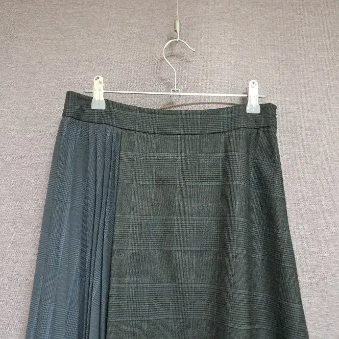 [BUNJANG] Kuho Pleated Detail Skirt / 구호 kuho 플리츠 디테일 스커트 55 사이즈 정품