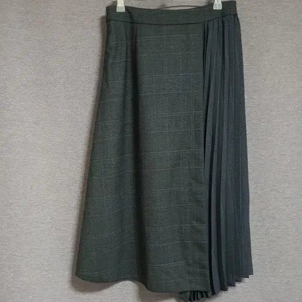[BUNJANG] Kuho Pleated Detail Skirt / 구호 kuho 플리츠 디테일 스커트 55 사이즈 정품